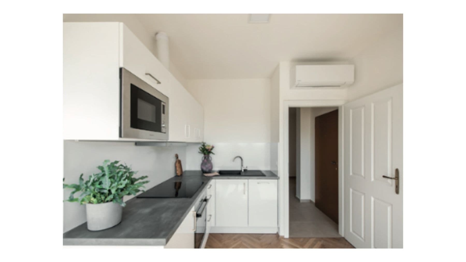 Prenájom bytu 2-izbový 36 m², Máchova, Praha, Praha Prenájom bytu 2-izbový 36 m², Máchova, Praha, Praha