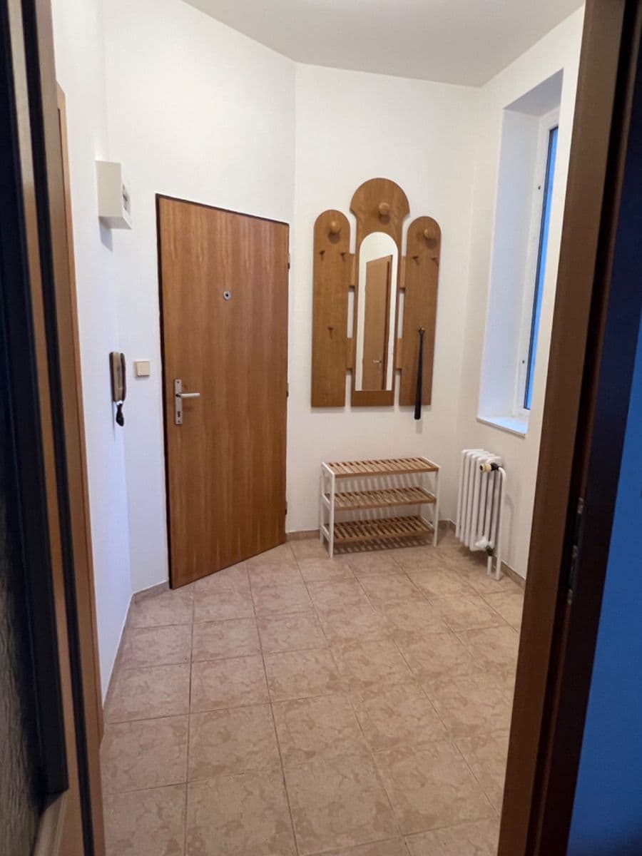 Prenájom bytu 2-izbový 46 m², Rubeška, Praha, Praha Prenájom bytu 2-izbový 46 m², Rubeška, Praha, Praha