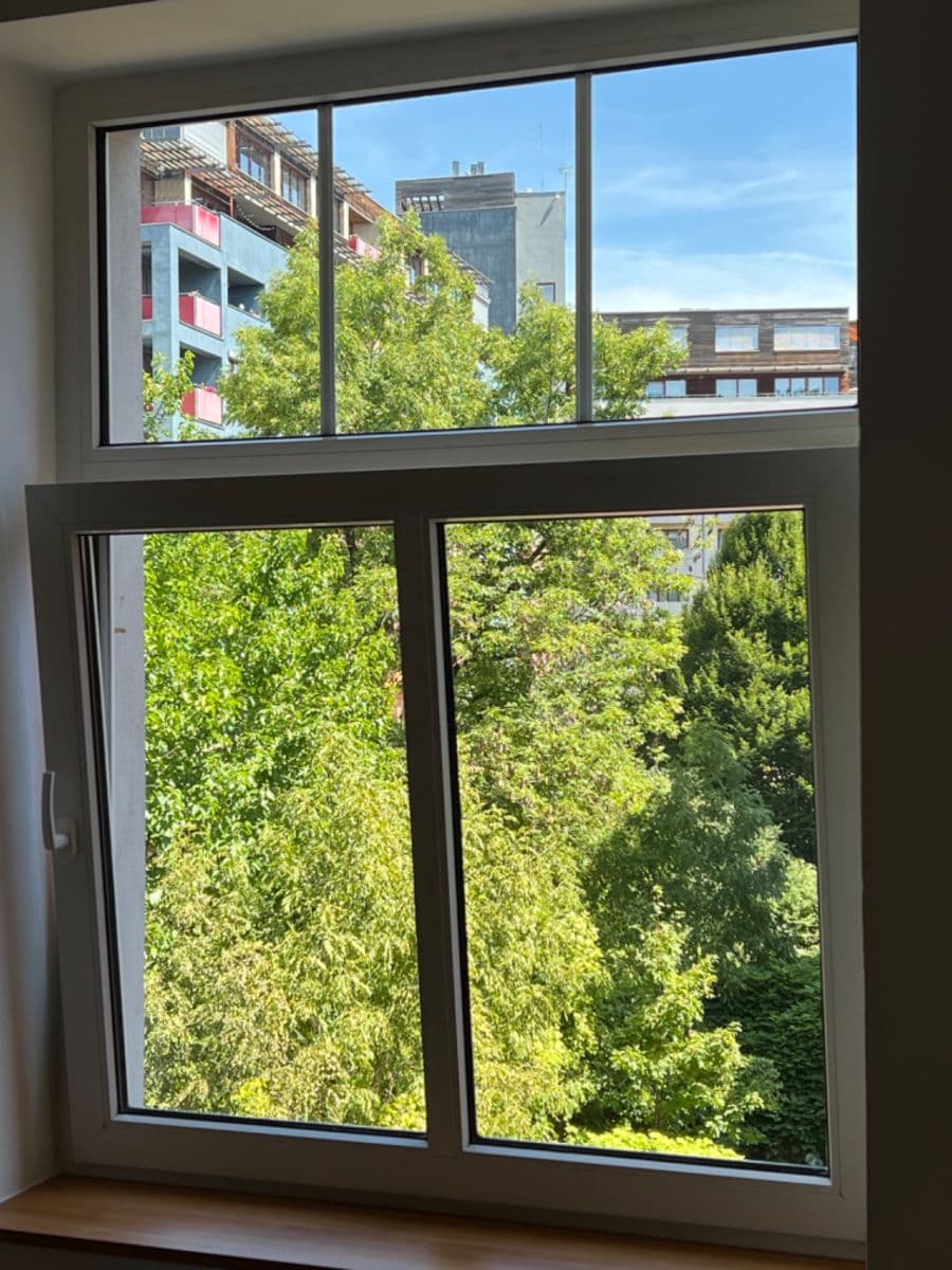Prenájom bytu 2-izbový 46 m², Rubeška, Praha, Praha Prenájom bytu 2-izbový 46 m², Rubeška, Praha, Praha