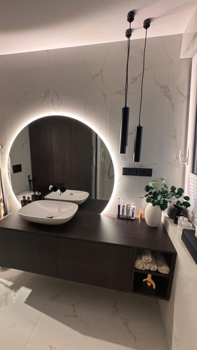 Predaj bytu 2-izbový 62 m², Komenského náměstí, Říčany, Středočeský kraj Predaj bytu 2-izbový 62 m², Komenského náměstí, Říčany, Středočeský kraj
