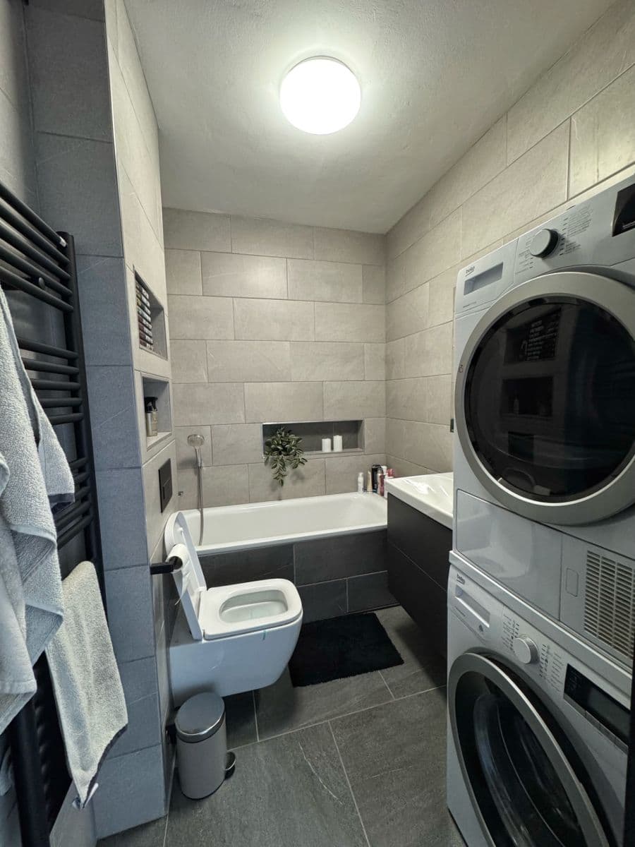 Predaj bytu 3-izbový 75 m², Vavřenova, Praha, Praha Predaj bytu 3-izbový 75 m², Vavřenova, Praha, Praha