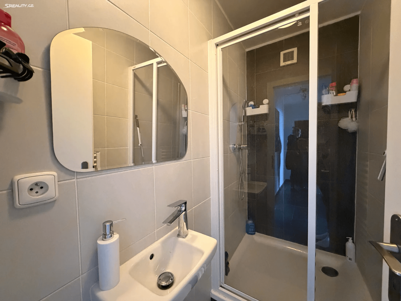 Prenájom bytu 4-izbový 104 m², U Školky, Hořovice, Středočeský kraj Prenájom bytu 4-izbový 104 m², U Školky, Hořovice, Středočeský kraj