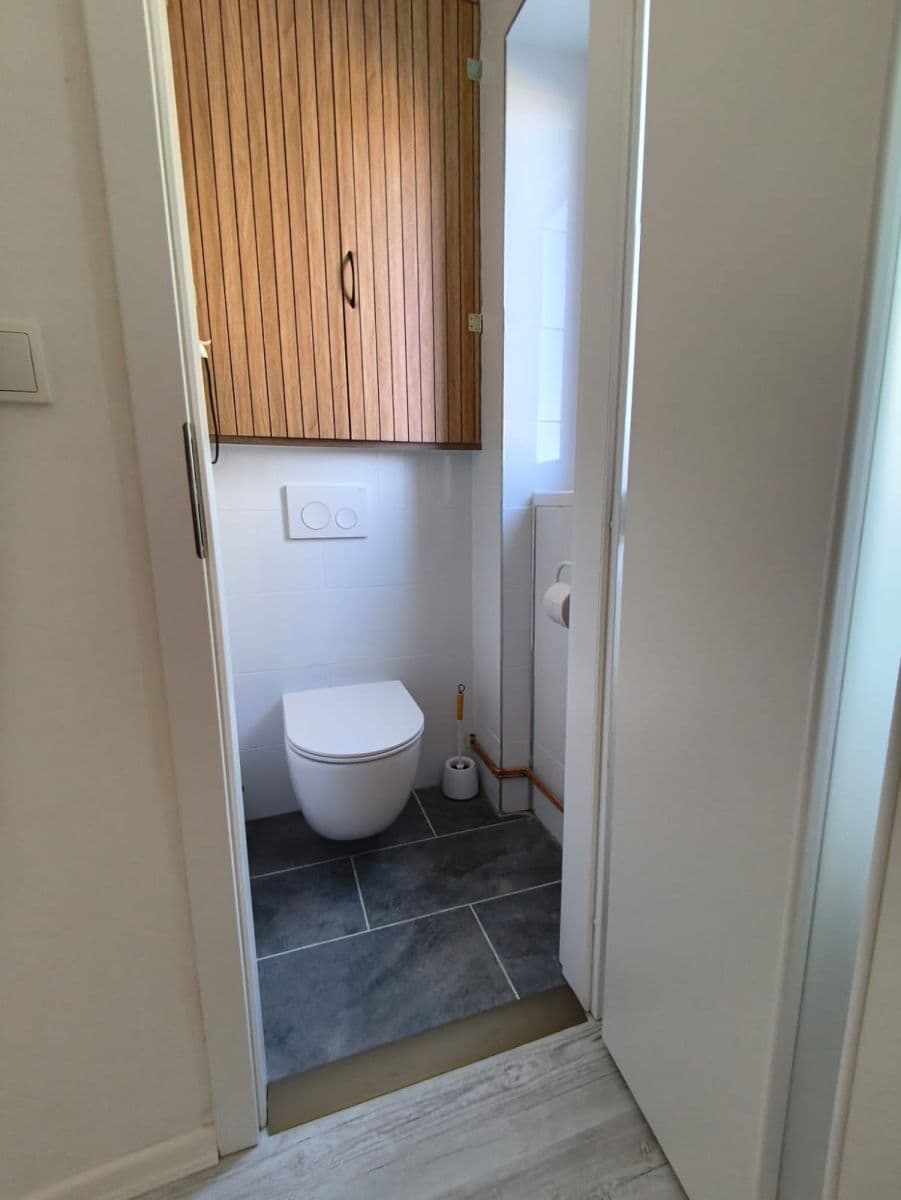 Prenájom bytu 2-izbový 69 m², Karlovarská, Lubenec, Ústecký kraj Prenájom bytu 2-izbový 69 m², Karlovarská, Lubenec, Ústecký kraj