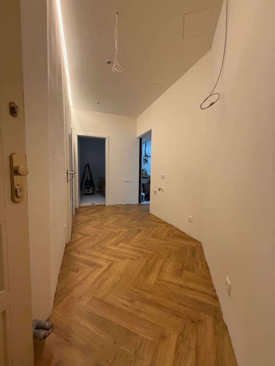 Prenájom bytu 3-izbový 64 m², Na Folimance, Praha, Praha Prenájom bytu 3-izbový 64 m², Na Folimance, Praha, Praha