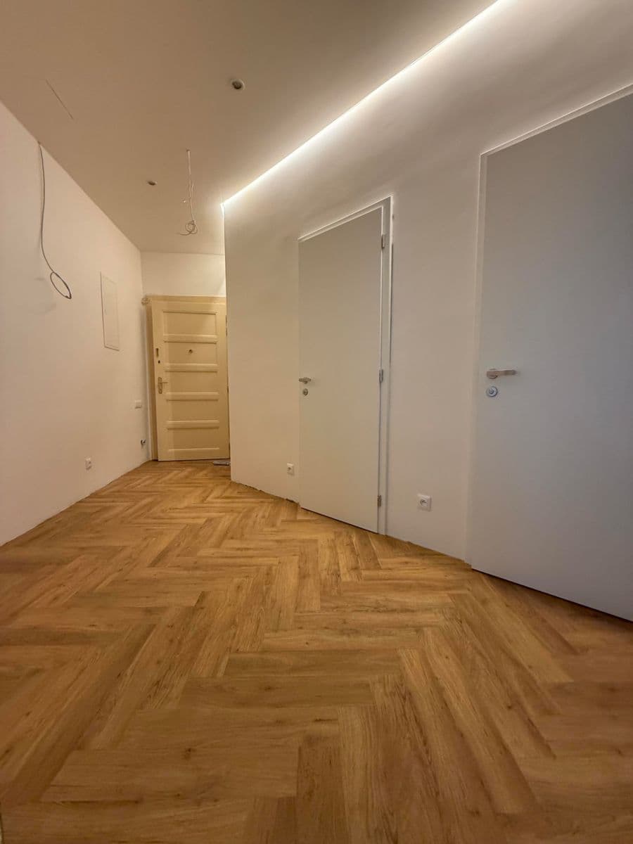 Prenájom bytu 3-izbový 64 m², Na Folimance, Praha, Praha Prenájom bytu 3-izbový 64 m², Na Folimance, Praha, Praha