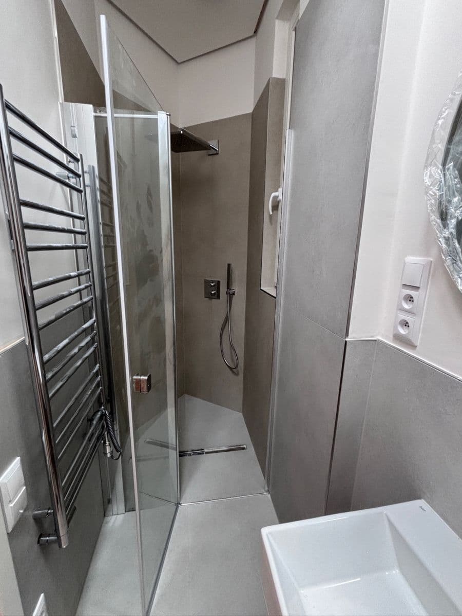 Prenájom bytu 3-izbový 64 m², Na Folimance, Praha, Praha Prenájom bytu 3-izbový 64 m², Na Folimance, Praha, Praha