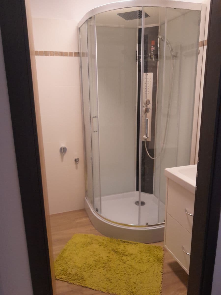 Prenájom bytu 3-izbový 69 m², Nezvalova, Litoměřice, Ústecký kraj Prenájom bytu 3-izbový 69 m², Nezvalova, Litoměřice, Ústecký kraj