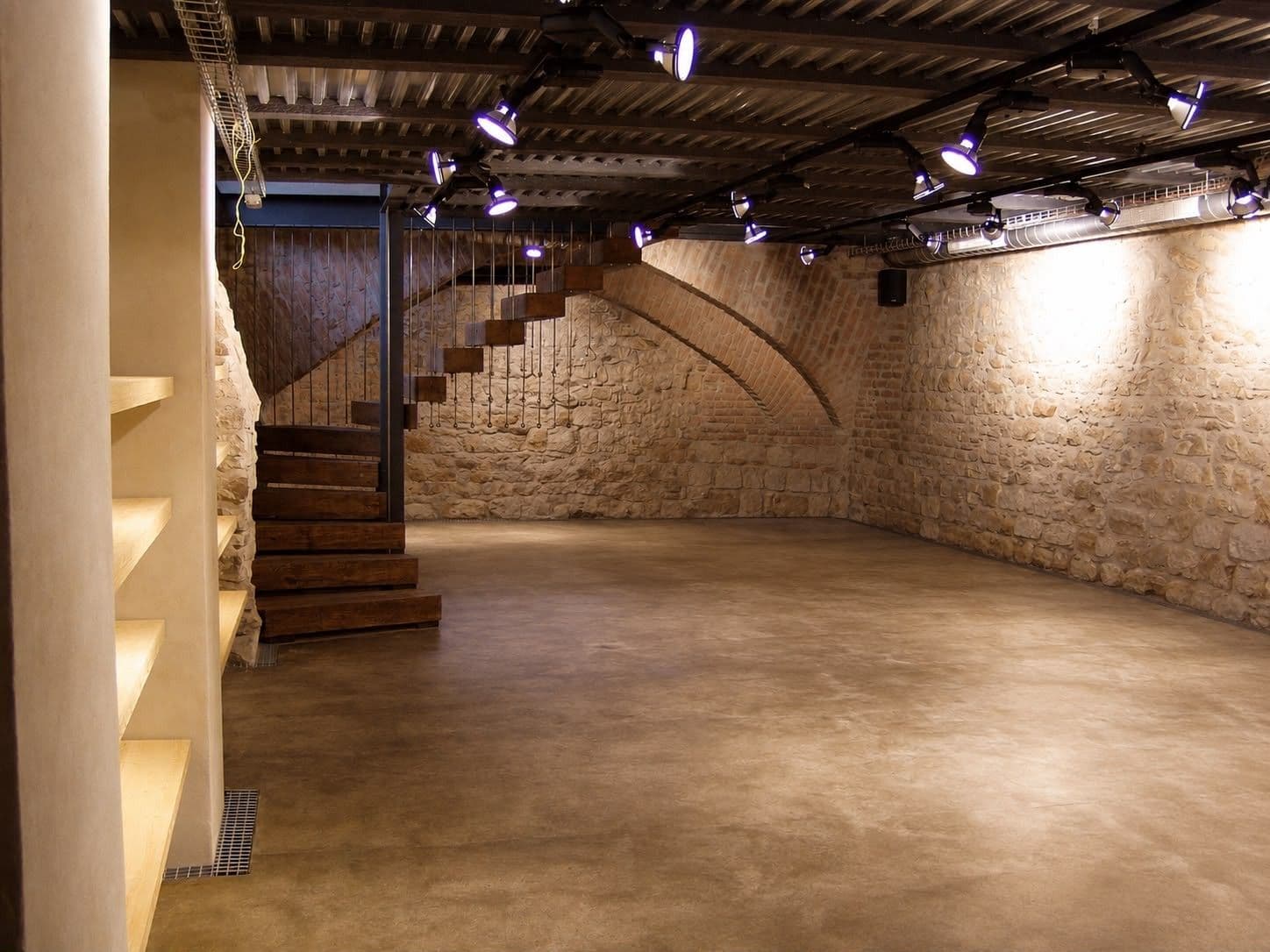 Predaj domu 600 m², pozemok 221 m², Karmelitská, Praha, Praha Predaj domu 600 m², pozemok 221 m², Karmelitská, Praha, Praha