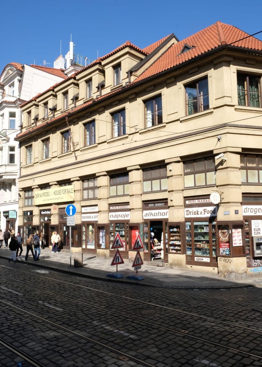 Predaj domu 600 m², pozemok 221 m², Karmelitská, Praha, Praha Predaj domu 600 m², pozemok 221 m², Karmelitská, Praha, Praha