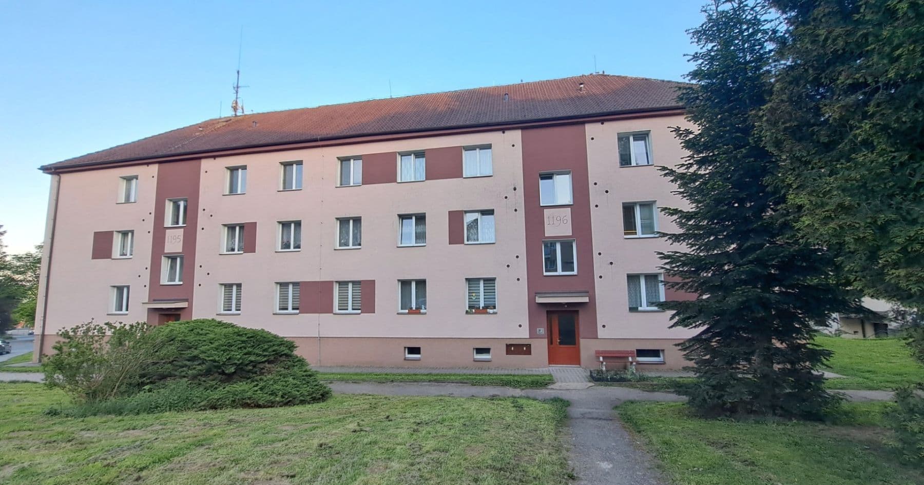 Prenájom bytu 3-izbový 61 m², Družstevní, Vlašim, Středočeský kraj Prenájom bytu 3-izbový 61 m², Družstevní, Vlašim, Středočeský kraj