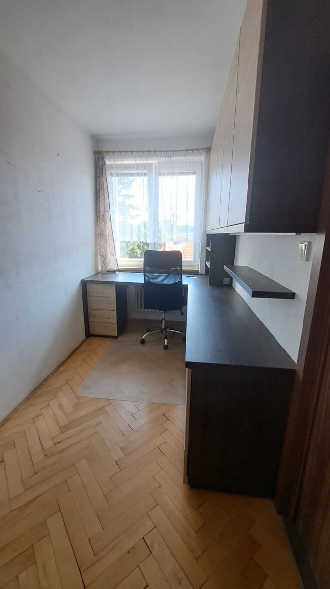 Prenájom bytu 3-izbový 61 m², Družstevní, Vlašim, Středočeský kraj Prenájom bytu 3-izbový 61 m², Družstevní, Vlašim, Středočeský kraj