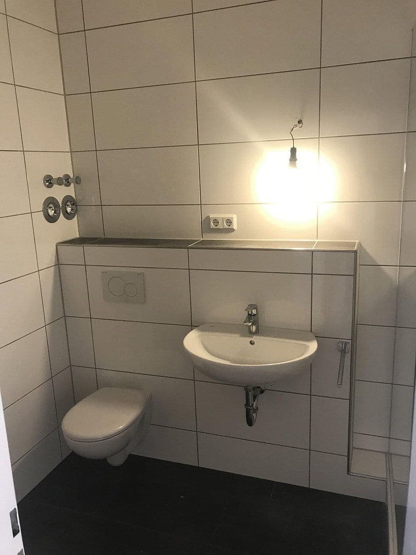 Prenájom bytu 3-izbový 71 m², Gutenbergstr. 5, Bremerhaven, Brémy Prenájom bytu 3-izbový 71 m², Gutenbergstr. 5, Bremerhaven, Brémy