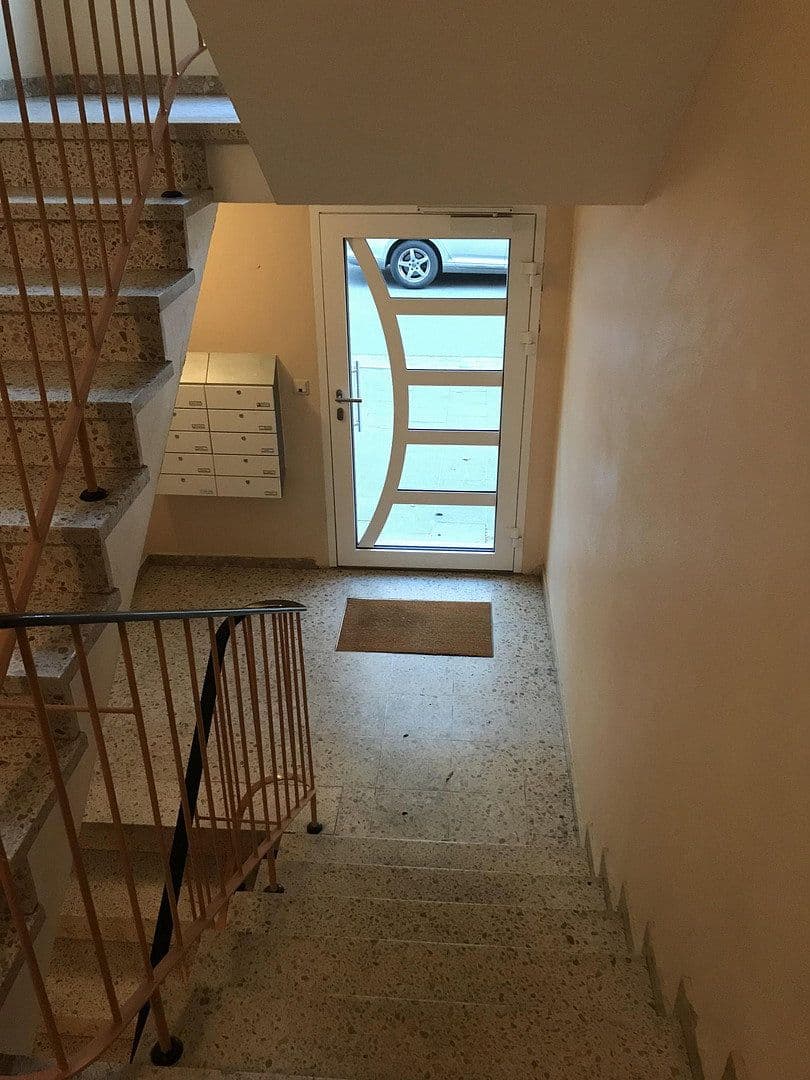 Prenájom bytu 3-izbový 71 m², Gutenbergstr. 5, Bremerhaven, Brémy Prenájom bytu 3-izbový 71 m², Gutenbergstr. 5, Bremerhaven, Brémy