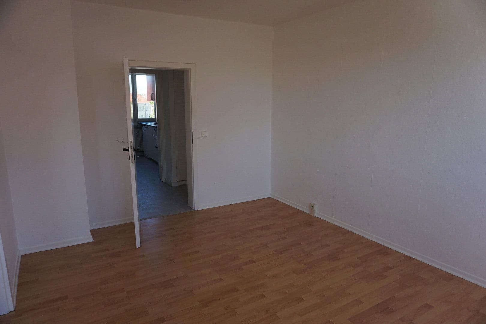 Predaj bytu 4-izbový 75 m², Neue Burgkemnitzer Str. 53, Muldestausee, Sasko-Anhaltsko Predaj bytu 4-izbový 75 m², Neue Burgkemnitzer Str. 53, Muldestausee, Sasko-Anhaltsko