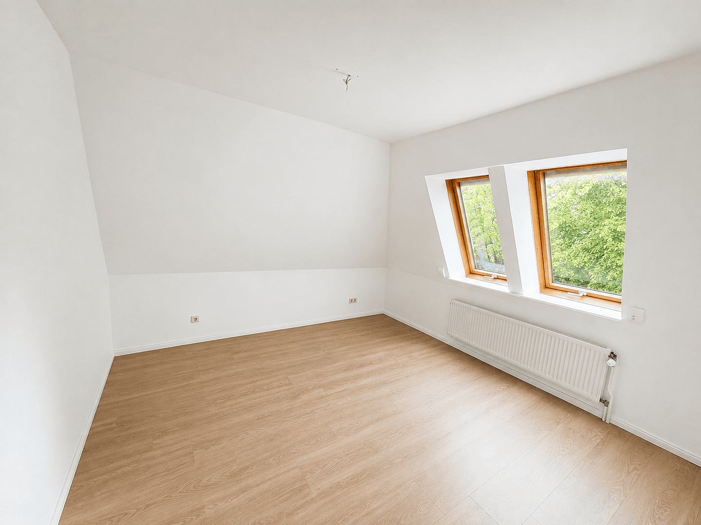 Prenájom bytu 4-izbový 163 m², Kappenstr. 9, Berlin, Berlín Prenájom bytu 4-izbový 163 m², Kappenstr. 9, Berlin, Berlín