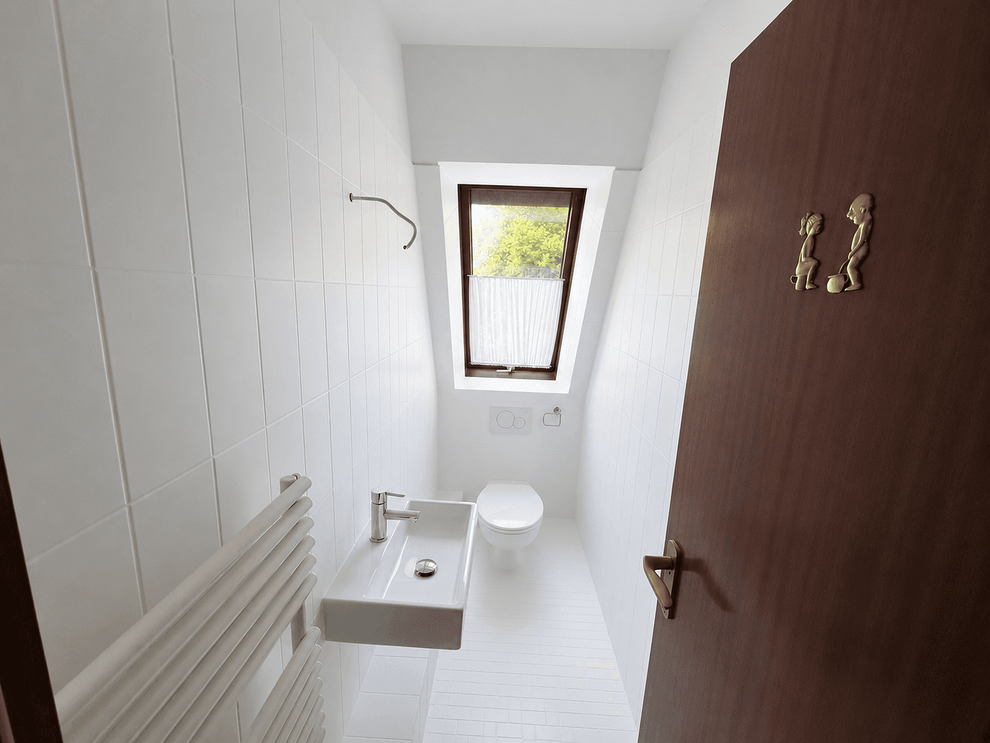 Prenájom bytu 4-izbový 163 m², Kappenstr. 9, Berlin, Berlín Prenájom bytu 4-izbový 163 m², Kappenstr. 9, Berlin, Berlín