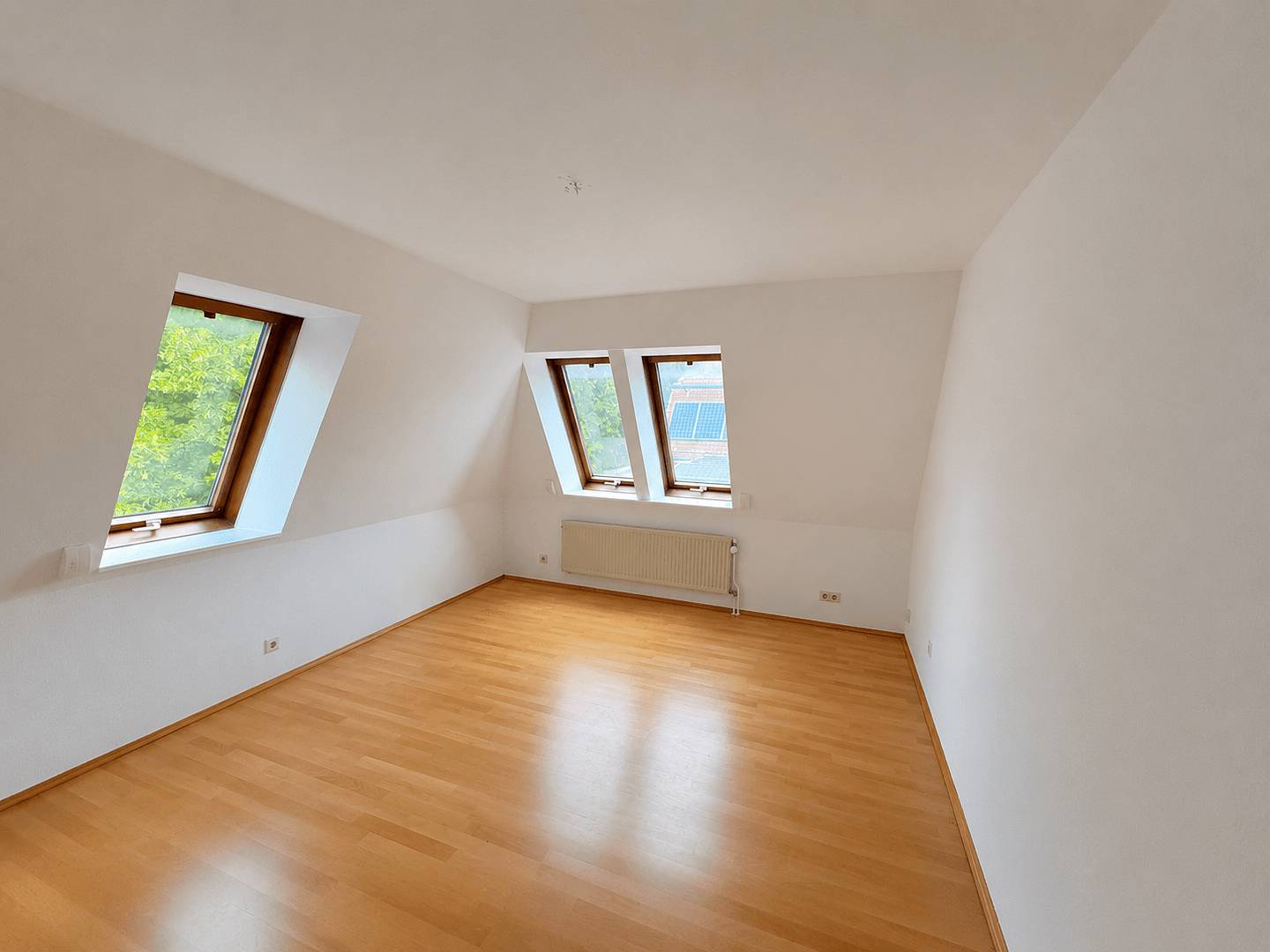 Prenájom bytu 4-izbový 163 m², Kappenstr. 9, Berlin, Berlín Prenájom bytu 4-izbový 163 m², Kappenstr. 9, Berlin, Berlín