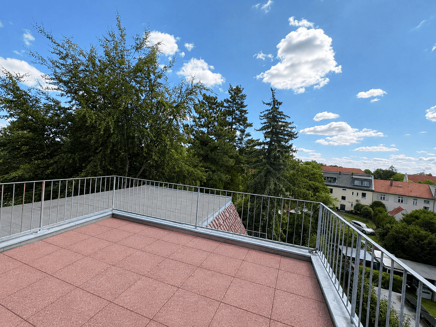 Prenájom bytu 4-izbový 163 m², Kappenstr. 9, Berlin, Berlín Prenájom bytu 4-izbový 163 m², Kappenstr. 9, Berlin, Berlín