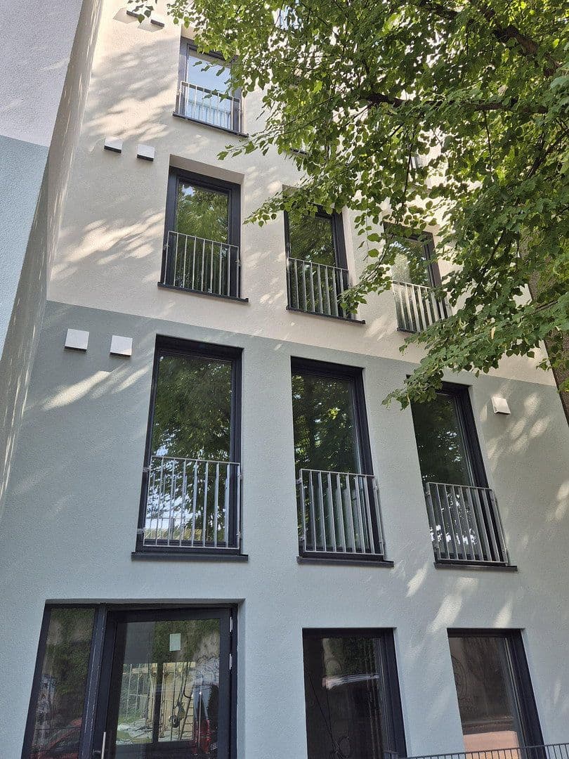 Prenájom bytu 1-izbový 27 m², Rembrandtstrasse 20, Berlin, Berlín Prenájom bytu 1-izbový 27 m², Rembrandtstrasse 20, Berlin, Berlín