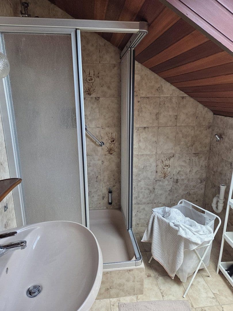 Prenájom bytu 2-izbový 45 m², Aalen, Bádensko-Wurttembersko Prenájom bytu 2-izbový 45 m², Aalen, Bádensko-Wurttembersko