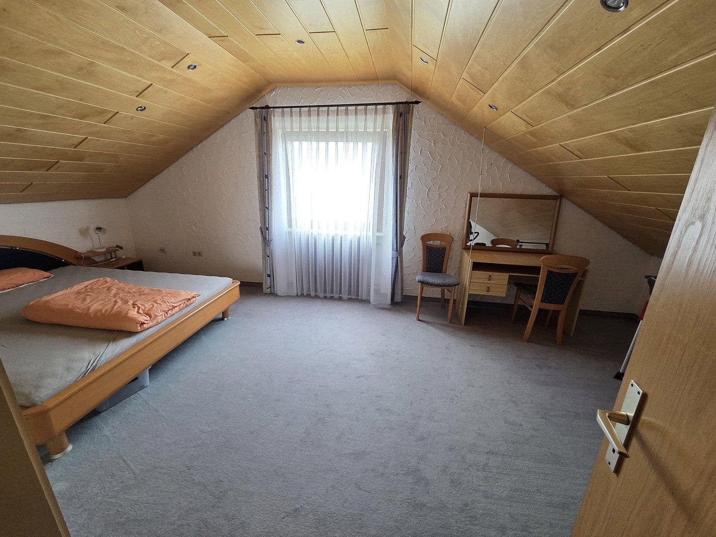 Prenájom bytu 2-izbový 45 m², Aalen, Bádensko-Wurttembersko Prenájom bytu 2-izbový 45 m², Aalen, Bádensko-Wurttembersko