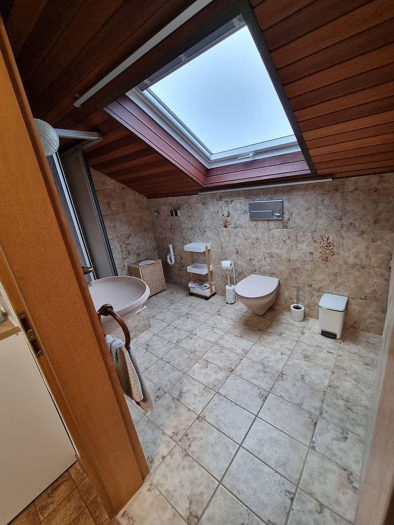 Prenájom bytu 2-izbový 45 m², Aalen, Bádensko-Wurttembersko Prenájom bytu 2-izbový 45 m², Aalen, Bádensko-Wurttembersko