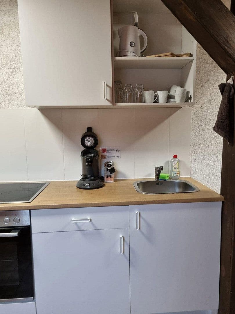 Prenájom bytu 2-izbový 45 m², Aalen, Bádensko-Wurttembersko Prenájom bytu 2-izbový 45 m², Aalen, Bádensko-Wurttembersko