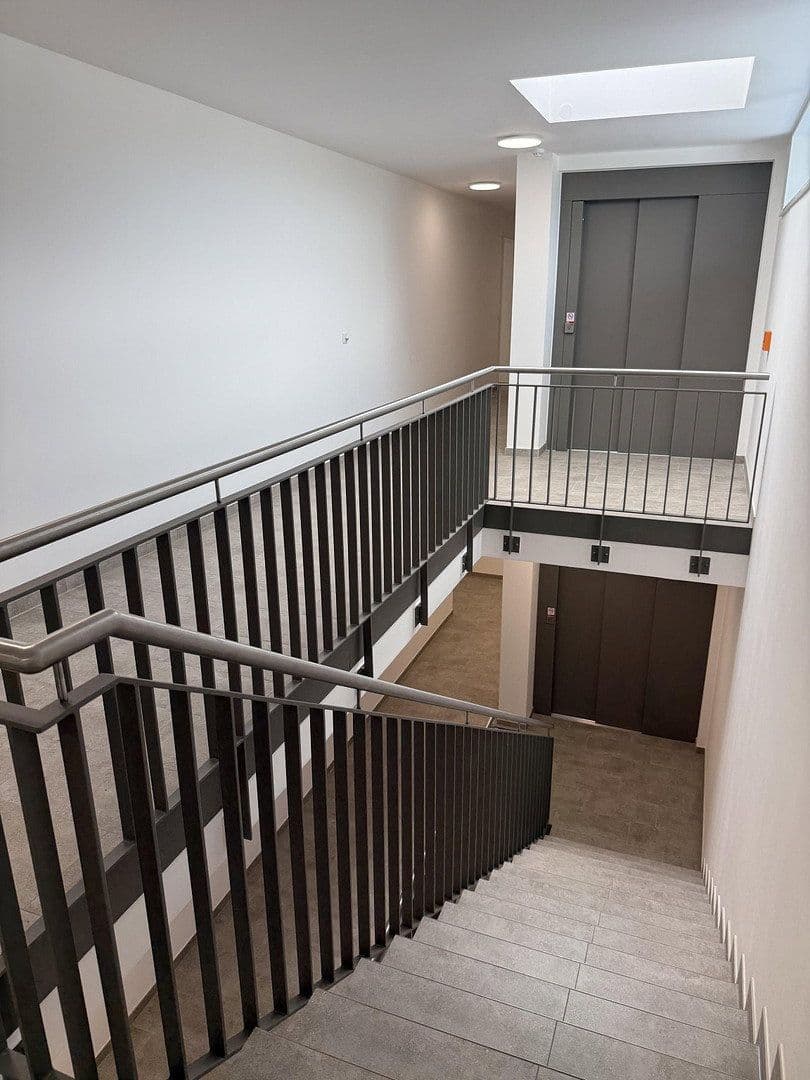 Prenájom bytu 3-izbový 94 m², Eichholzstrasse 11, Dortmund, Severné Porýnie - Westfálsko Prenájom bytu 3-izbový 94 m², Eichholzstrasse 11, Dortmund, Severné Porýnie - Westfálsko