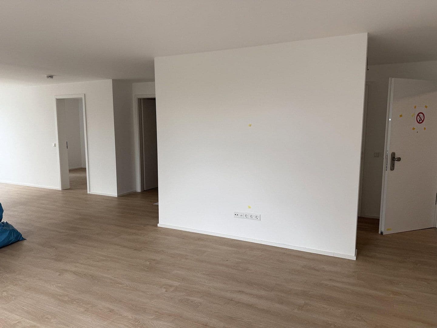 Prenájom bytu 3-izbový 94 m², Eichholzstrasse 11, Dortmund, Severné Porýnie - Westfálsko Prenájom bytu 3-izbový 94 m², Eichholzstrasse 11, Dortmund, Severné Porýnie - Westfálsko
