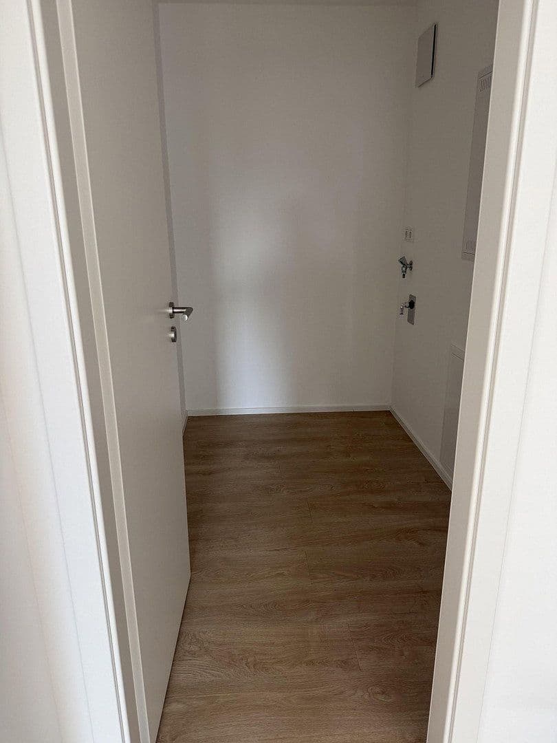 Prenájom bytu 3-izbový 94 m², Eichholzstrasse 11, Dortmund, Severné Porýnie - Westfálsko Prenájom bytu 3-izbový 94 m², Eichholzstrasse 11, Dortmund, Severné Porýnie - Westfálsko