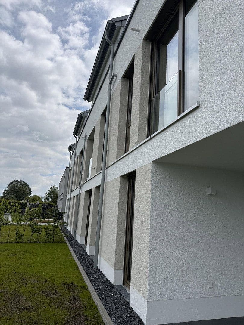 Prenájom bytu 3-izbový 94 m², Eichholzstrasse 11, Dortmund, Severné Porýnie - Westfálsko Prenájom bytu 3-izbový 94 m², Eichholzstrasse 11, Dortmund, Severné Porýnie - Westfálsko