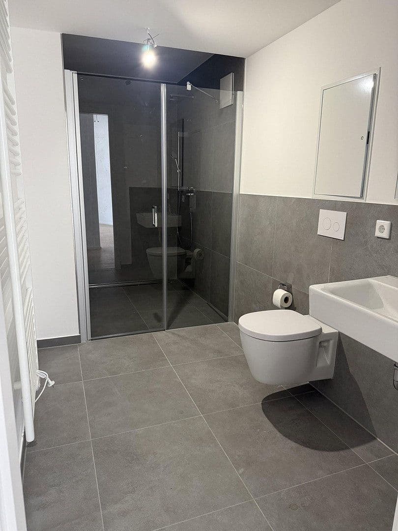 Prenájom bytu 3-izbový 94 m², Eichholzstrasse 11, Dortmund, Severné Porýnie - Westfálsko Prenájom bytu 3-izbový 94 m², Eichholzstrasse 11, Dortmund, Severné Porýnie - Westfálsko