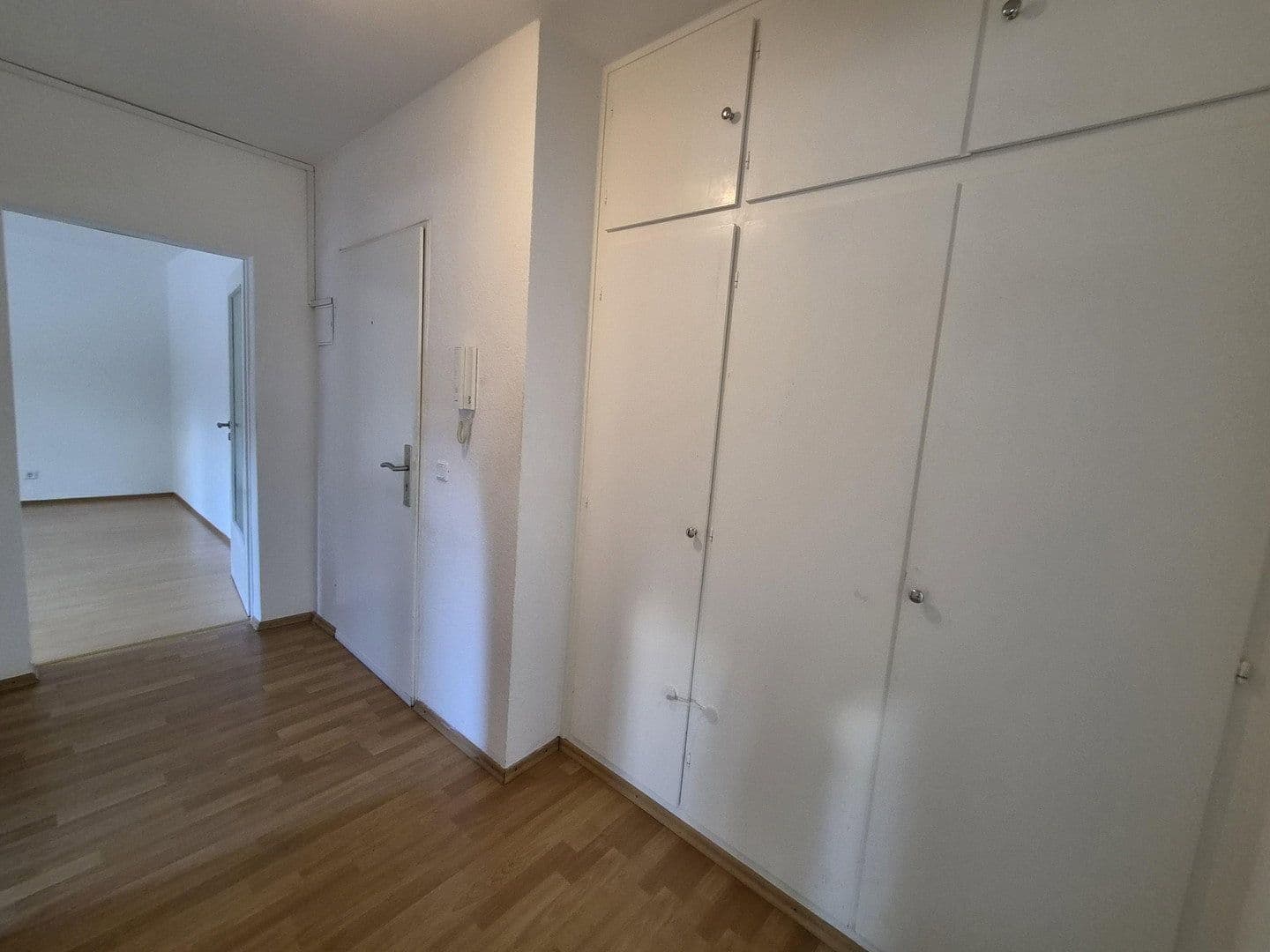 Predaj bytu 2-izbový 49 m², Frankfurt am Main, Hesensko Predaj bytu 2-izbový 49 m², Frankfurt am Main, Hesensko