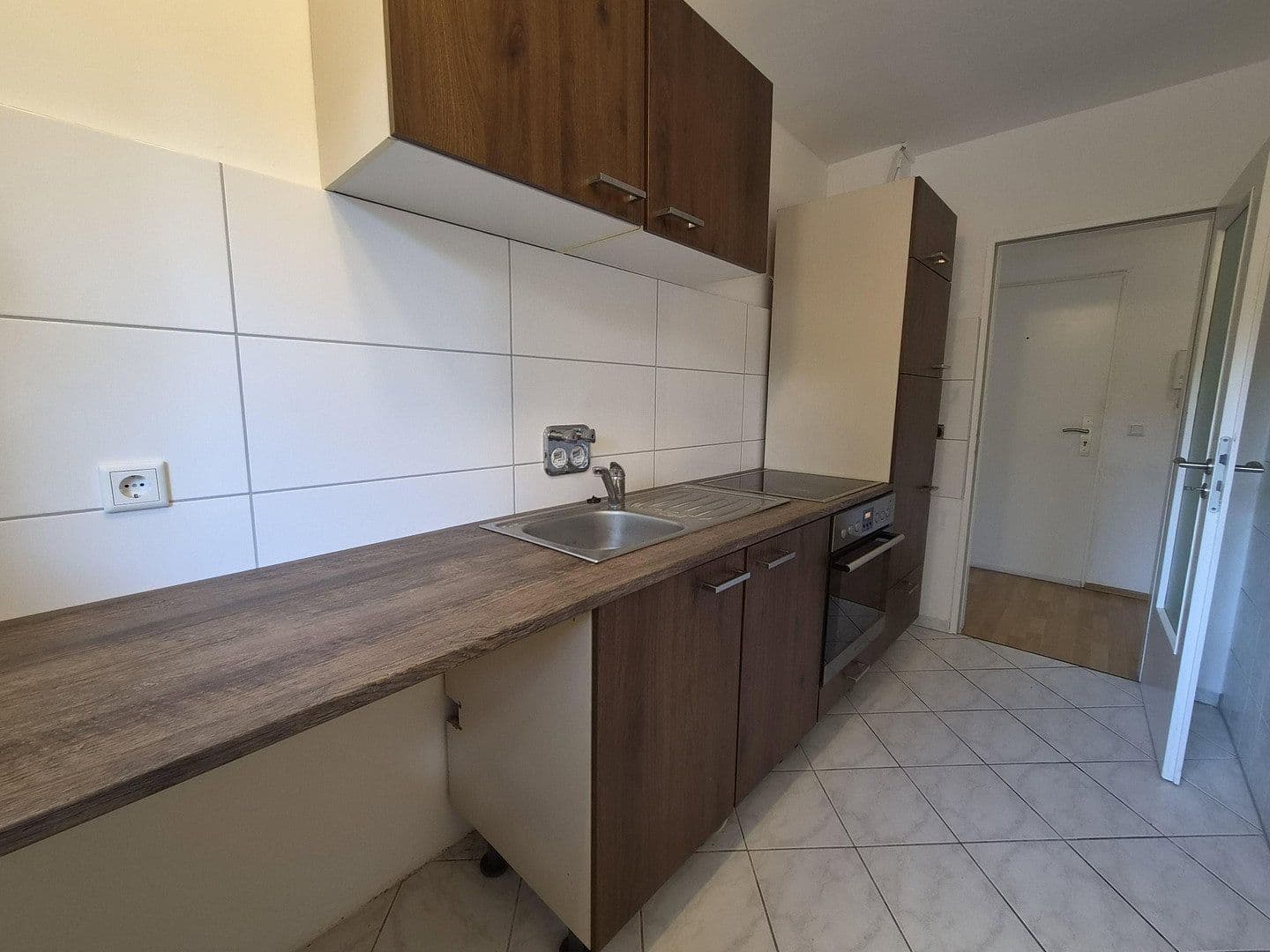 Predaj bytu 2-izbový 49 m², Frankfurt am Main, Hesensko Predaj bytu 2-izbový 49 m², Frankfurt am Main, Hesensko