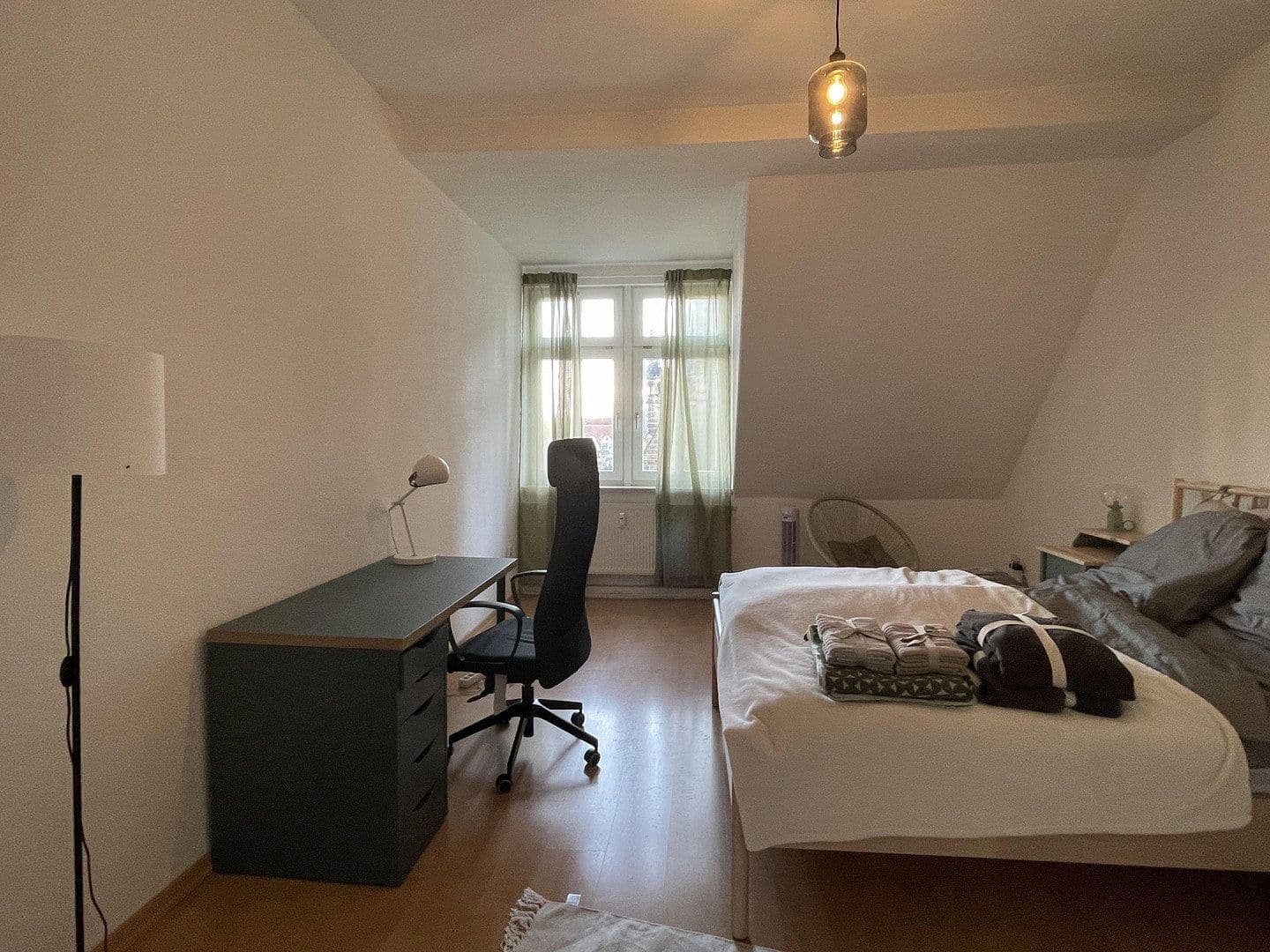 Prenájom bytu 2-izbový 71 m², Riemannstrasse 28, Leipzig, Sasko Prenájom bytu 2-izbový 71 m², Riemannstrasse 28, Leipzig, Sasko