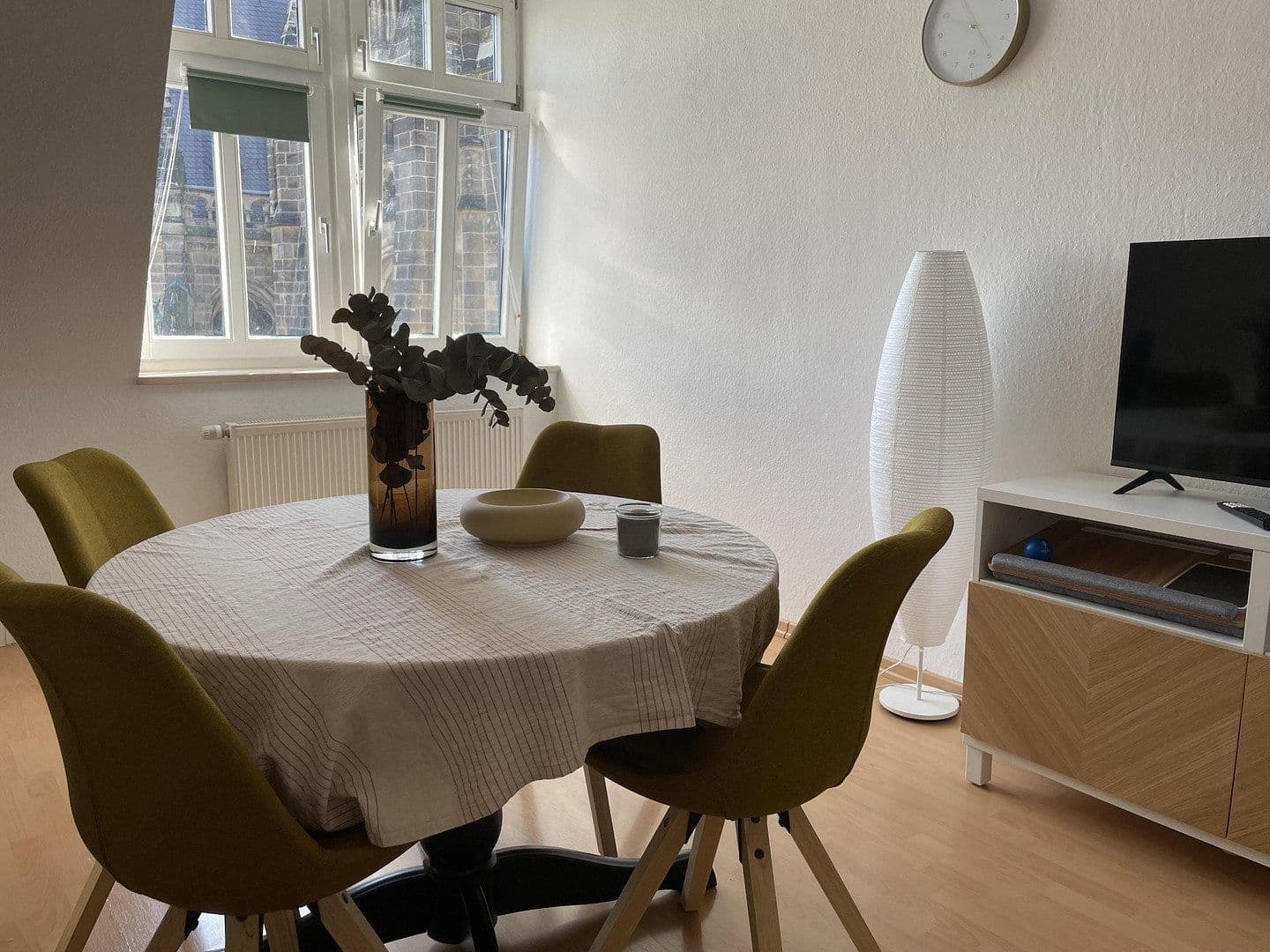 Prenájom bytu 2-izbový 71 m², Riemannstrasse 28, Leipzig, Sasko Prenájom bytu 2-izbový 71 m², Riemannstrasse 28, Leipzig, Sasko