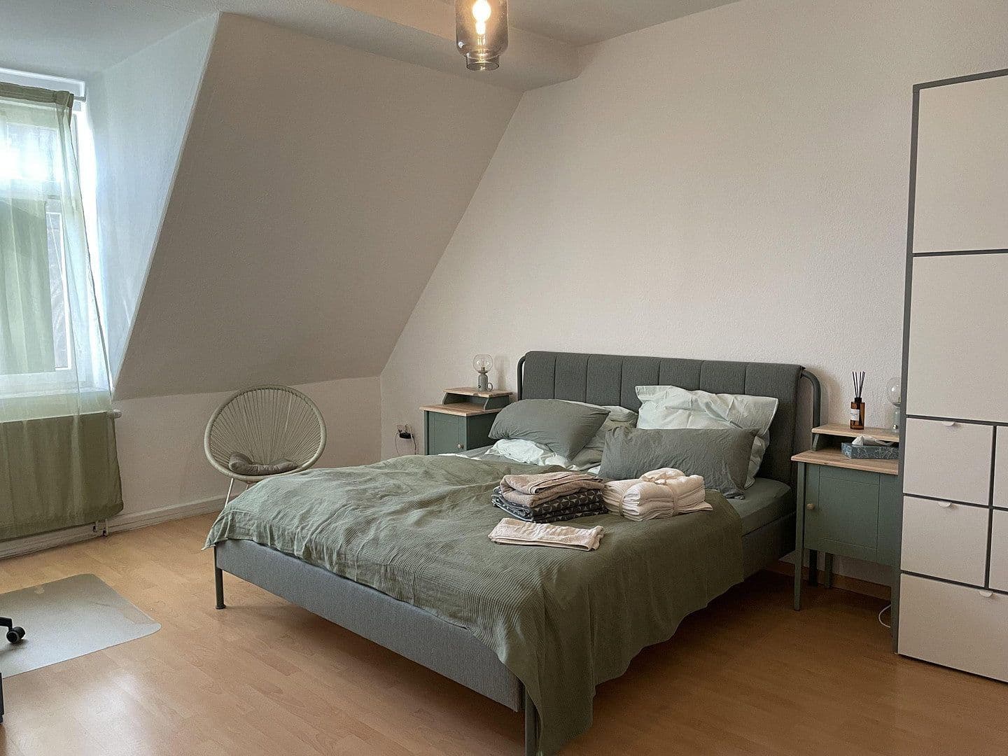 Prenájom bytu 2-izbový 71 m², Riemannstrasse 28, Leipzig, Sasko Prenájom bytu 2-izbový 71 m², Riemannstrasse 28, Leipzig, Sasko