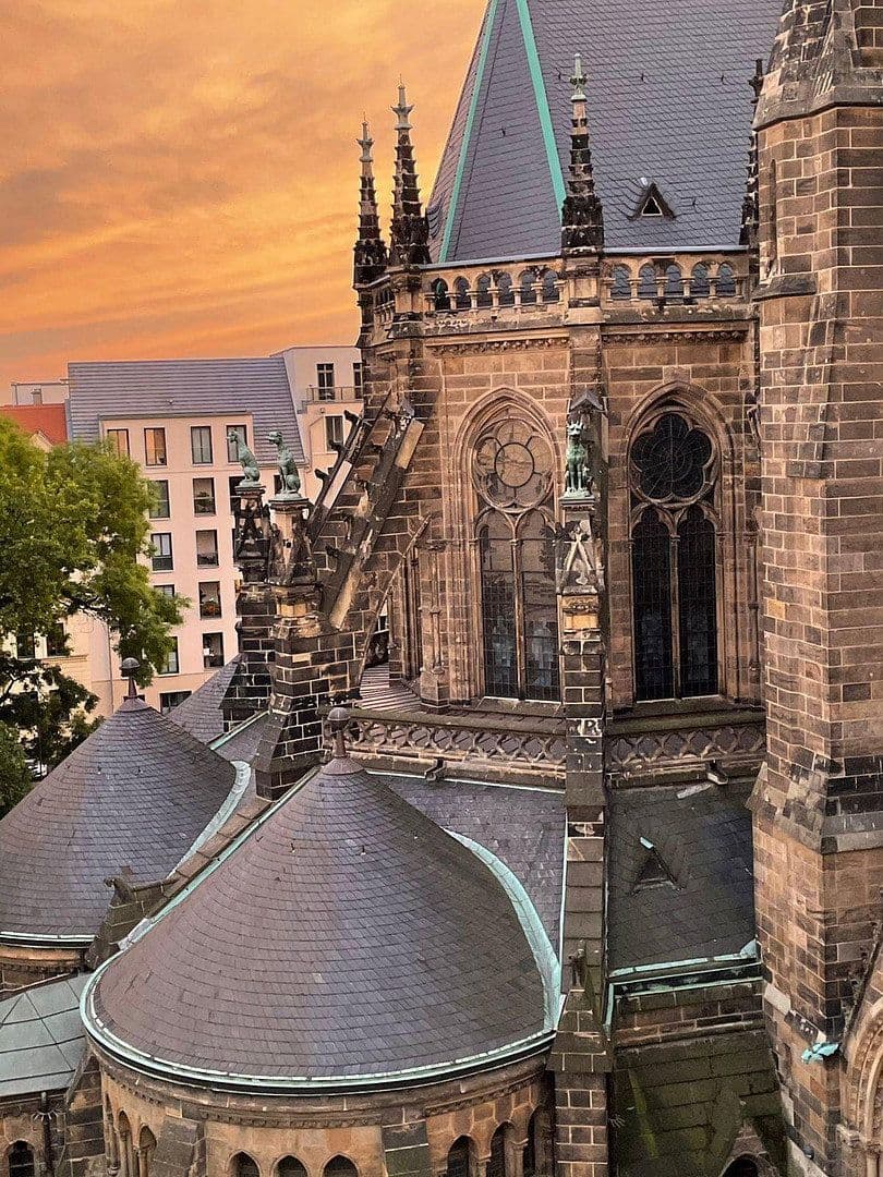 Prenájom bytu 2-izbový 71 m², Riemannstrasse 28, Leipzig, Sasko Prenájom bytu 2-izbový 71 m², Riemannstrasse 28, Leipzig, Sasko