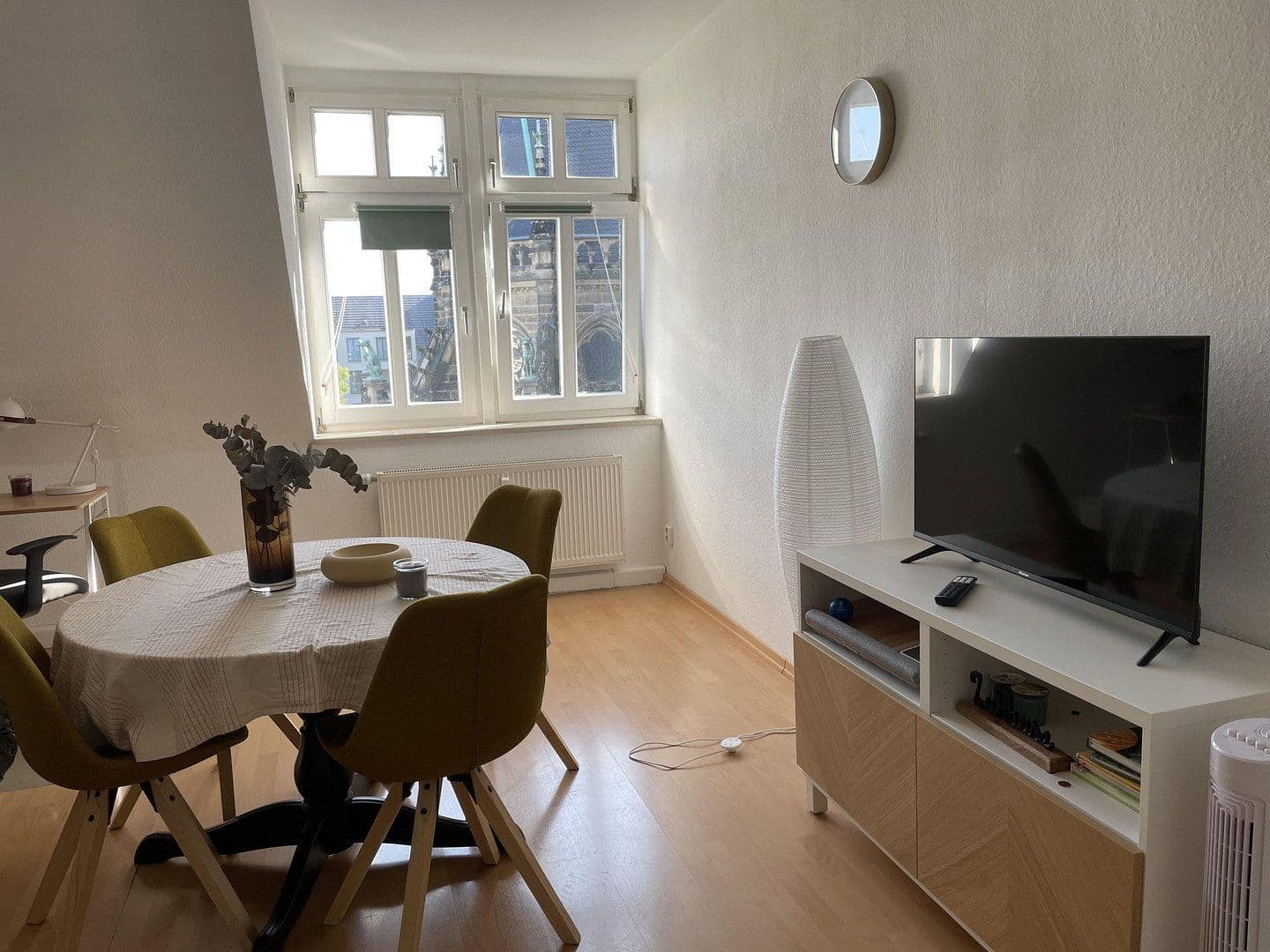 Prenájom bytu 2-izbový 71 m², Riemannstrasse 28, Leipzig, Sasko Prenájom bytu 2-izbový 71 m², Riemannstrasse 28, Leipzig, Sasko