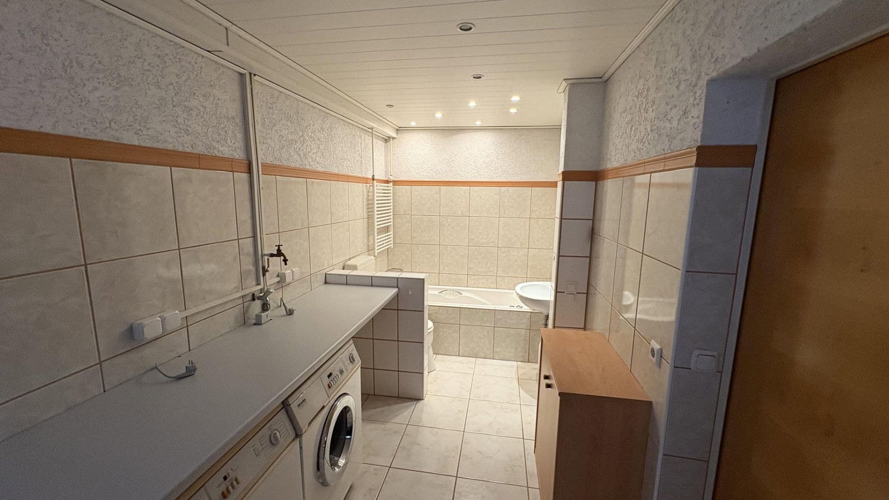 Predaj domu 120 m², pozemok 160 m², Hattersheim am Main, Hesensko Predaj domu 120 m², pozemok 160 m², Hattersheim am Main, Hesensko