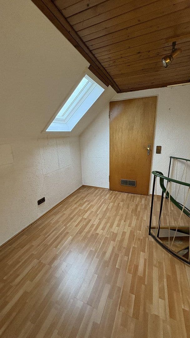 Predaj domu 120 m², pozemok 160 m², Hattersheim am Main, Hesensko Predaj domu 120 m², pozemok 160 m², Hattersheim am Main, Hesensko