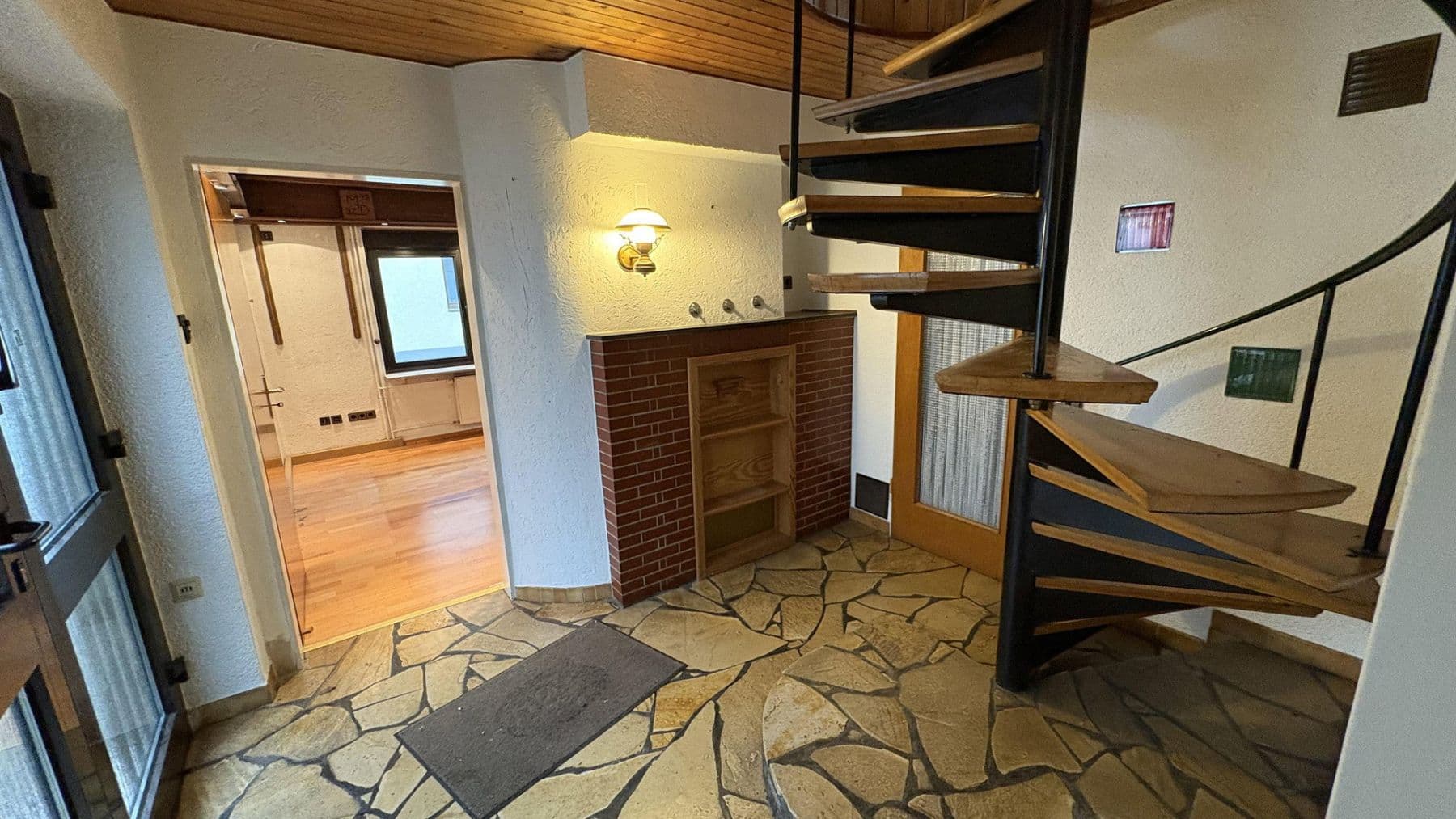 Predaj domu 120 m², pozemok 160 m², Hattersheim am Main, Hesensko Predaj domu 120 m², pozemok 160 m², Hattersheim am Main, Hesensko