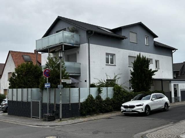 Prenájom bytu 3-izbový 100 m², Friedrich-Diffine-Str. 23, Kirchheim an der Weinstraße, Porýnie-Falcko Prenájom bytu 3-izbový 100 m², Friedrich-Diffine-Str. 23, Kirchheim an der Weinstraße, Porýnie-Falcko
