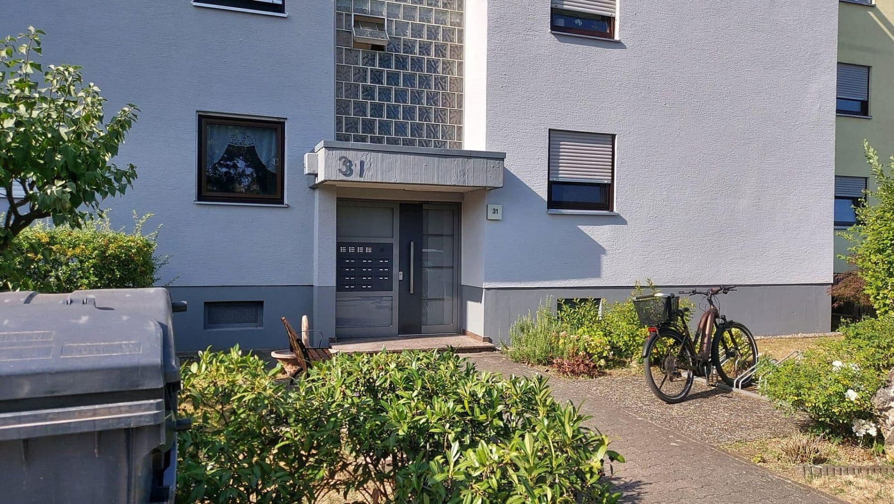 Prenájom bytu 3-izbový 96 m², Mannheim, Bádensko-Wurttembersko Prenájom bytu 3-izbový 96 m², Mannheim, Bádensko-Wurttembersko