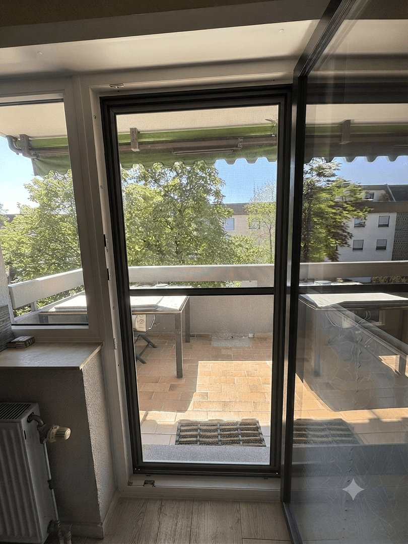 Prenájom bytu 3-izbový 96 m², Mannheim, Bádensko-Wurttembersko Prenájom bytu 3-izbový 96 m², Mannheim, Bádensko-Wurttembersko