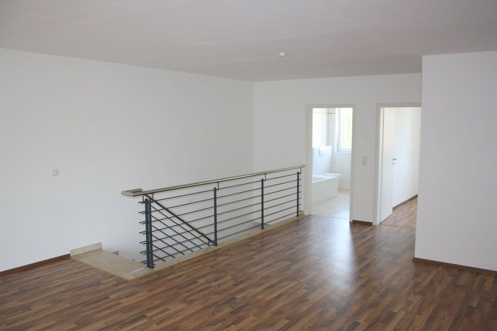 Predaj domu 560 m², pozemok 1.000 m², Berlin, Berlín Predaj domu 560 m², pozemok 1.000 m², Berlin, Berlín