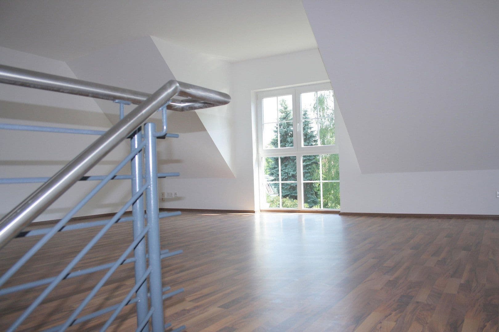 Predaj domu 560 m², pozemok 1.000 m², Berlin, Berlín Predaj domu 560 m², pozemok 1.000 m², Berlin, Berlín