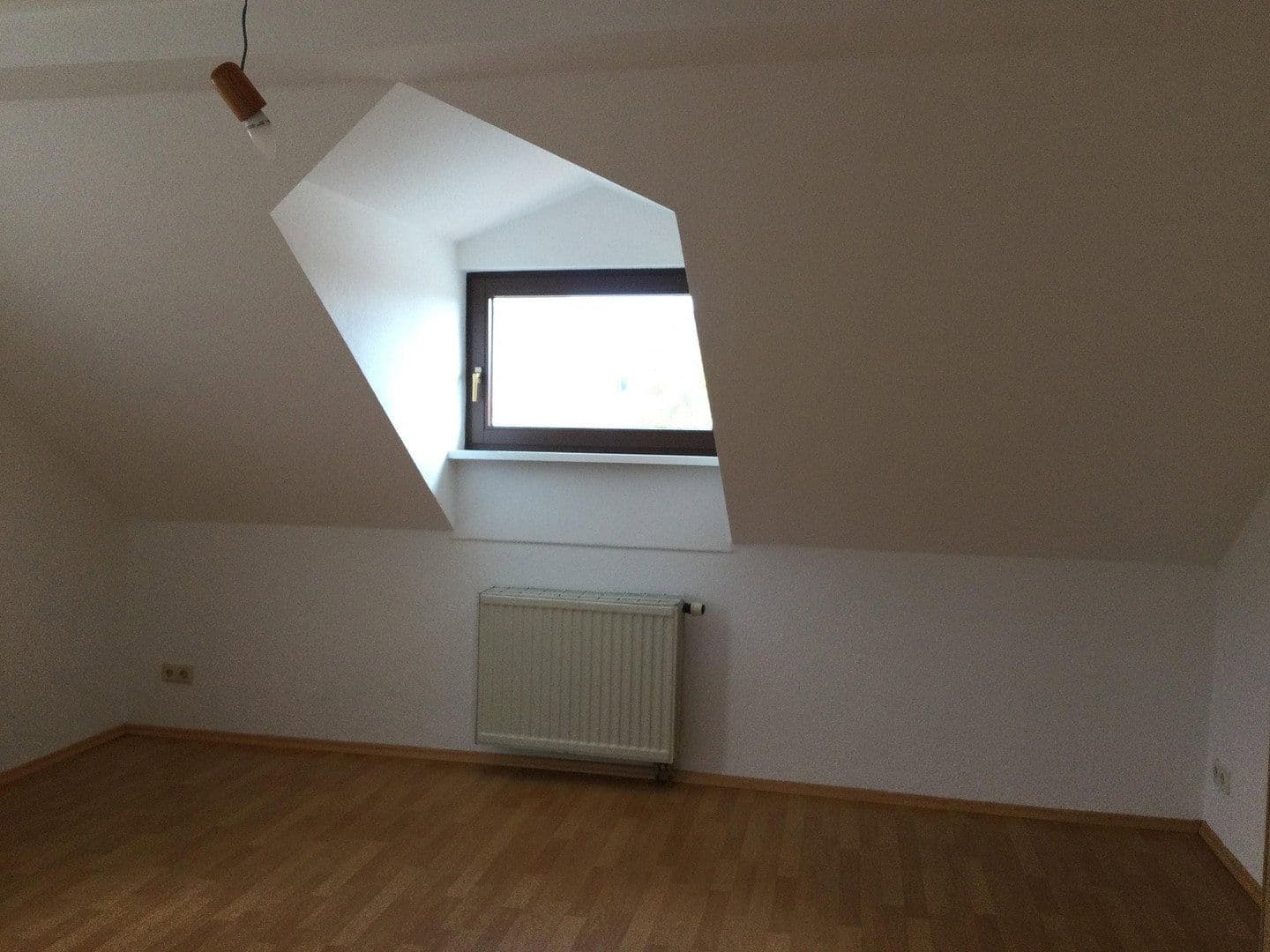 Predaj domu 179 m², pozemok 149 m², Bad Kreuznach, Porýnie-Falcko Predaj domu 179 m², pozemok 149 m², Bad Kreuznach, Porýnie-Falcko