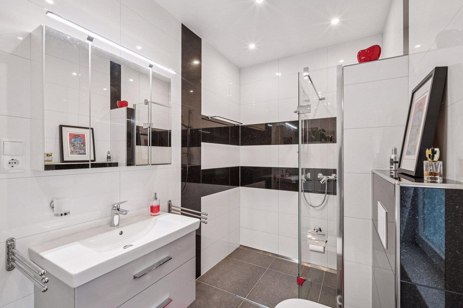 Predaj domu 179 m², pozemok 149 m², Bad Kreuznach, Porýnie-Falcko Predaj domu 179 m², pozemok 149 m², Bad Kreuznach, Porýnie-Falcko