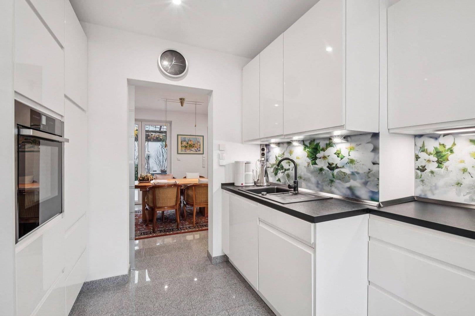Predaj domu 179 m², pozemok 149 m², Bad Kreuznach, Porýnie-Falcko Predaj domu 179 m², pozemok 149 m², Bad Kreuznach, Porýnie-Falcko